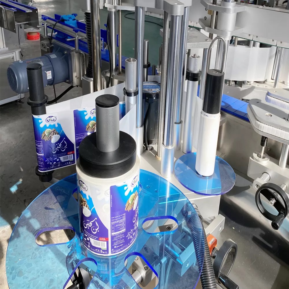  Máquina de etiquetas adhesivas de gran oferta para botellas planas ovaladas redondas cuadradas