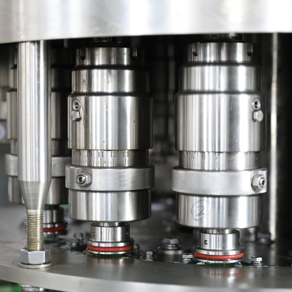 Máquina de llenado de bebidas carbonatadas procesos de producción de refrescos línea de producción de bebidas carbonatadas